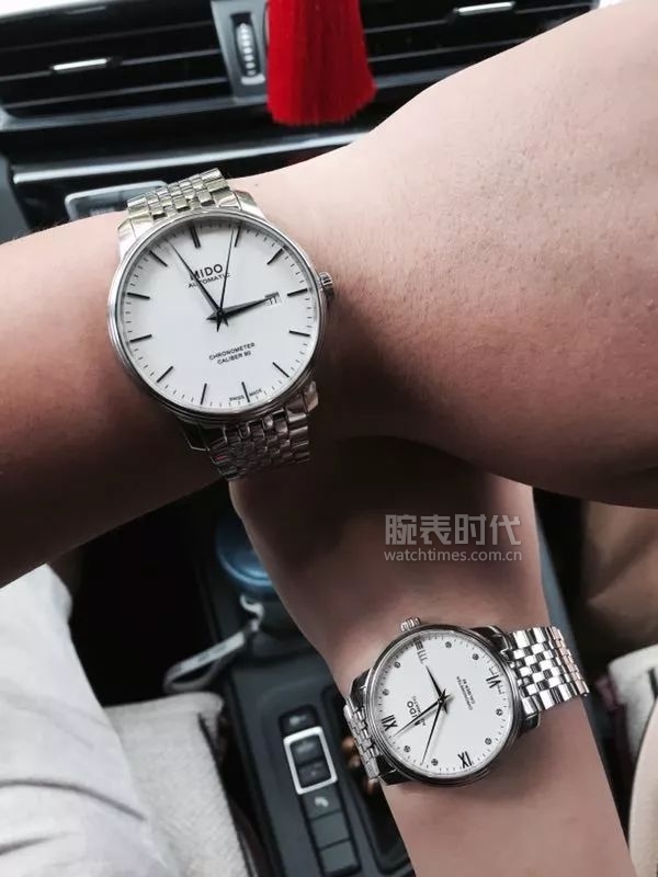 最常见的情侣表,情侣表素材