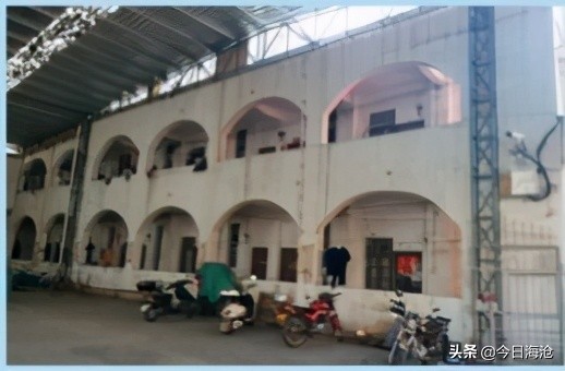 厦门102岁老校藏有“南湖红船”、“古田会议会址”