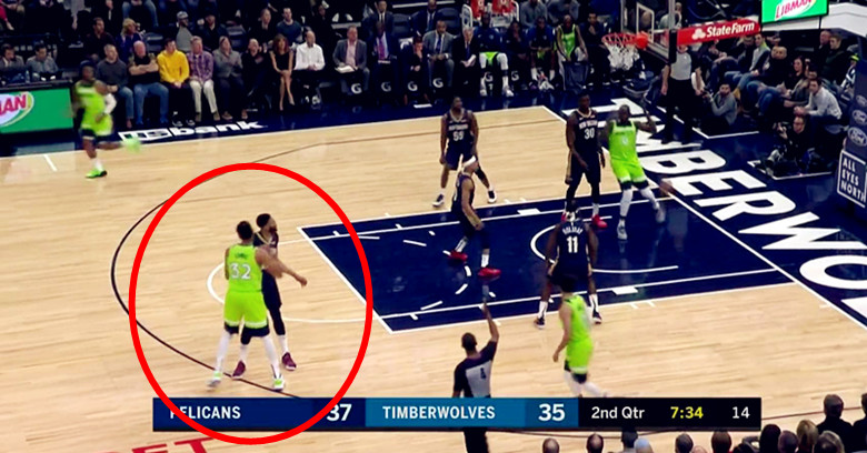 状元对攻，平分秋色，火箭旧将引全场欢呼，解说：什么叫英国乔丹