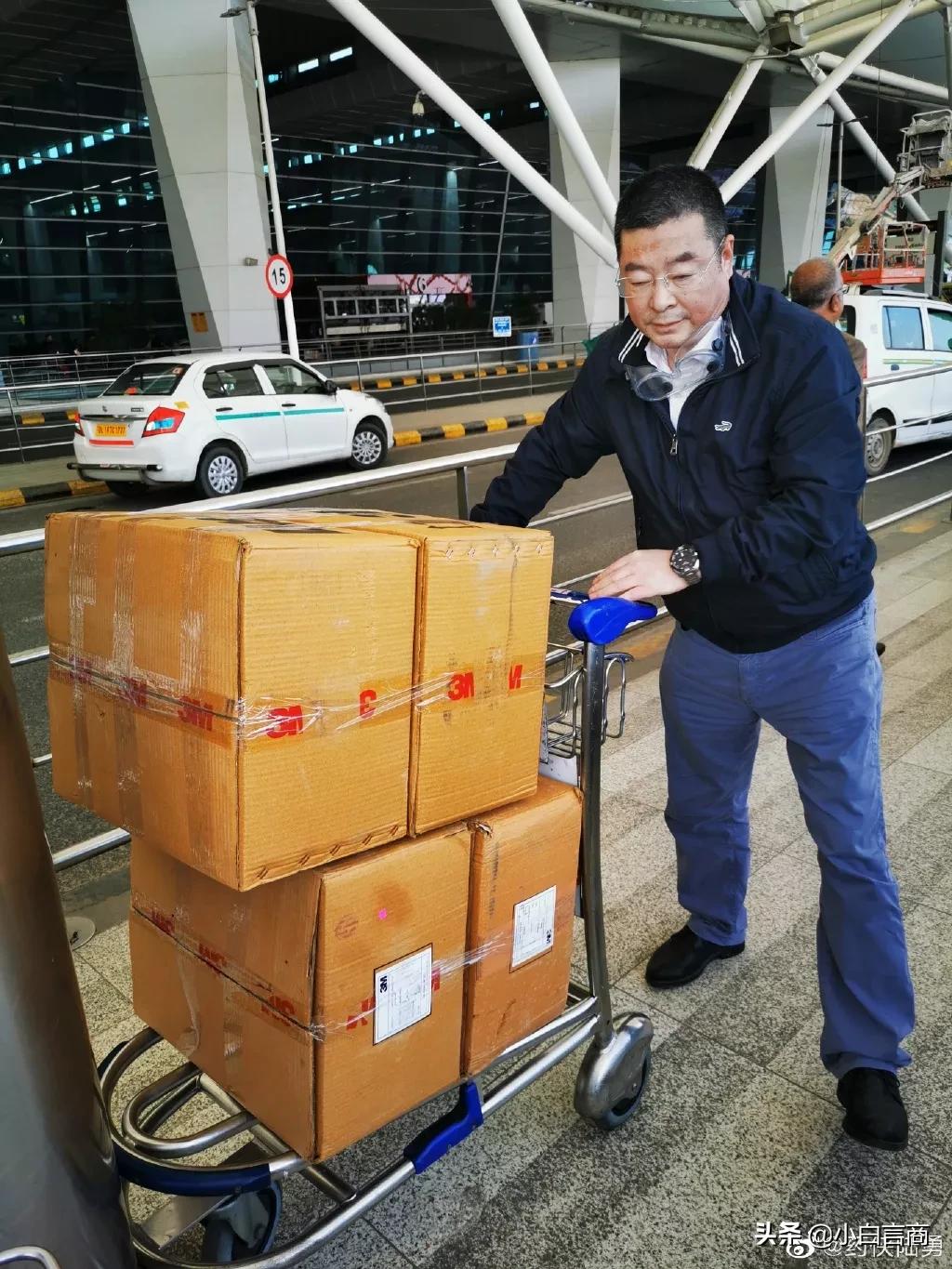 《我不是药神》原型陈勇自费去印度运回3000个口罩！你就是药神