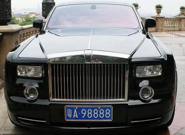 最贵的全球限量10辆的概念suv汽车 (十大最贵的suv车)