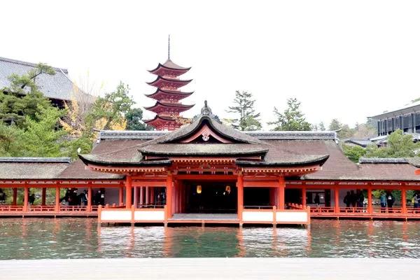 广岛市有什么好玩的地方,广岛一日游最佳去处