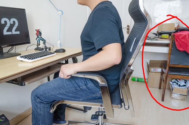 傲风透气电竞椅,椅子就坐傲风电竞椅