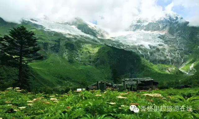 香格里拉除了景点还有好玩的地方,丽江去香格里拉路途中有什么景点
