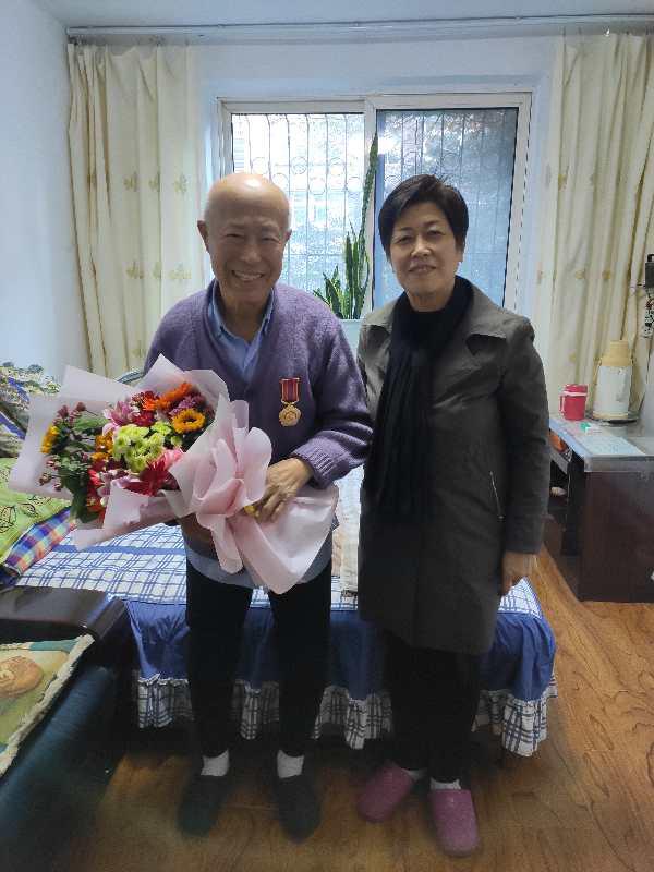 传承抗美援朝精神致敬最可爱的人——鞍山市第三医院领导班子走访慰问参加抗美援朝战争的离退休职工