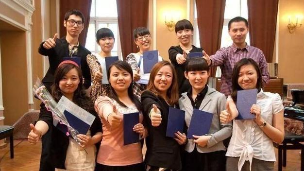 海归回国真的好就业吗,出国留学花了400多万回来打算啃老