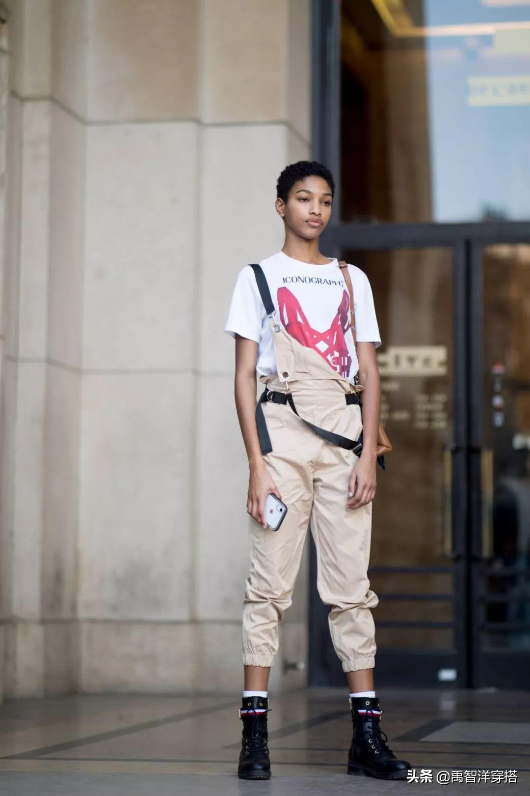 阔腿裤已经out了现在流行初恋裤,还在穿阔腿裤现在流行的是初恋裤