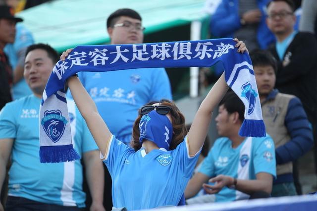 孟永强要杀李璇？足球报回应保定容大老板质疑，称与其有私人恩怨