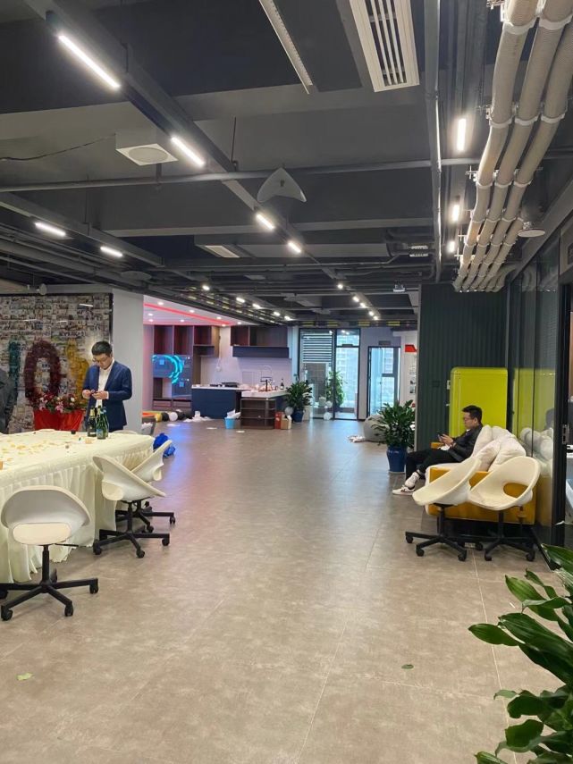 焕新升级！恩卓暖通月光之城总部盛大开业