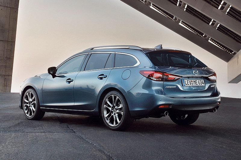 二手车选马自达6还是7代雅阁,新款旅行版马自达6亮相