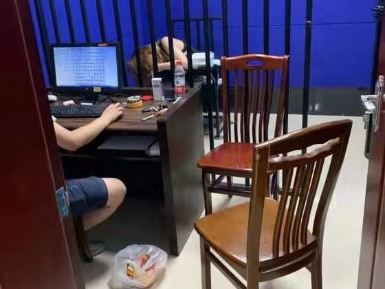 辉南警方破获涉案2000余万元的假冒MCM品牌案