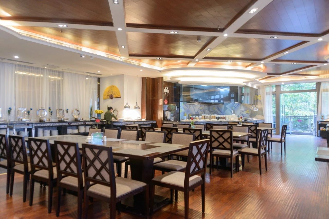 广州最值得泡温泉的地方,国内最好的避暑泡温泉的地方