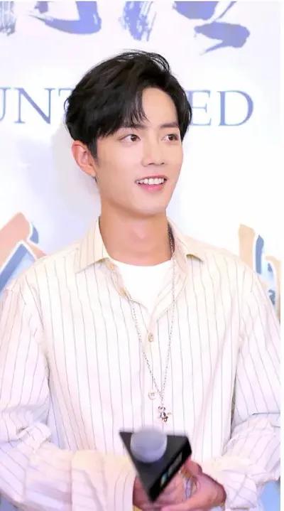 最大胆又最正经，肖战和Gucci