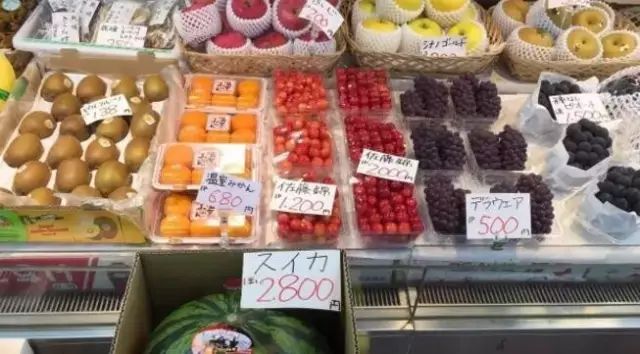 日本人就从来不抱怨苹果太贵