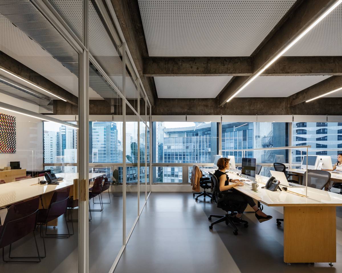 开放式办公空间布局,创意开放式办公设计