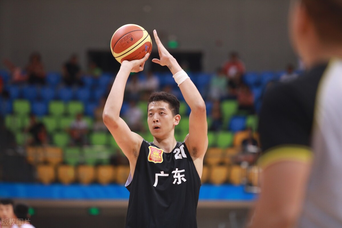 余嘉豪u22比赛视频,全运会篮球比赛余嘉豪