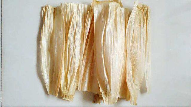 清理鱼缸内水垢需要把鱼捞出来吗,鱼缸壁水垢用柠檬酸清除不伤鱼