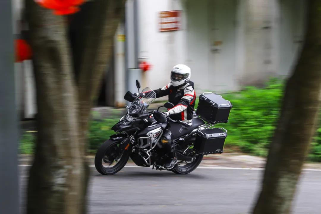 新款cb190x摩旅版需要改什么,cb190x猛鸷摩旅和标准版