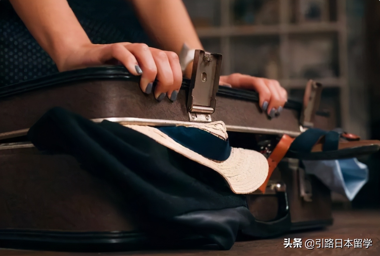 去日本留学必买行李 (日本留学行李准备指南)
