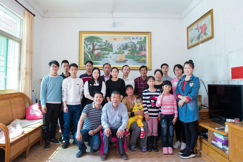 正确的拍出全家福照片攻略,如何拍全家福好看的技巧视频