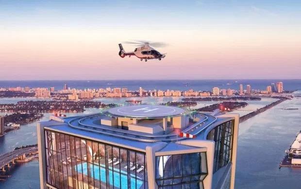 小贝贝克汉姆近况,贝克汉姆夫妇斯台普斯