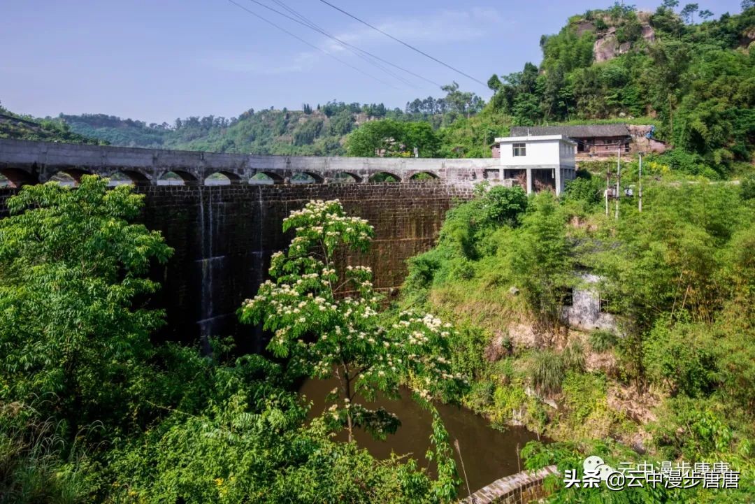 广安岳池坪滩保华村,岳池坪滩风景区