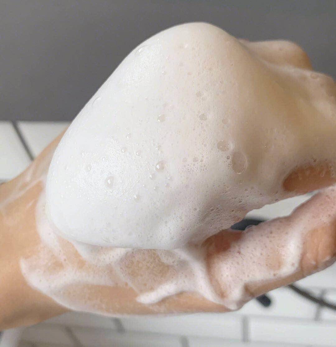 长时间没清理脸部,长期不正确的洗脸方式