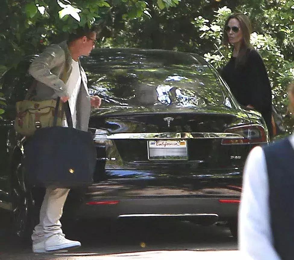 皮特5岁最新图片,皮特年轻时颜值巅峰