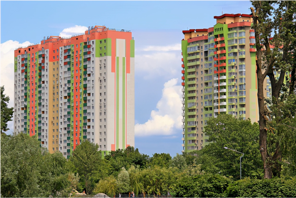 中国住房过剩了么,中国房子过剩为什么还有新房出售