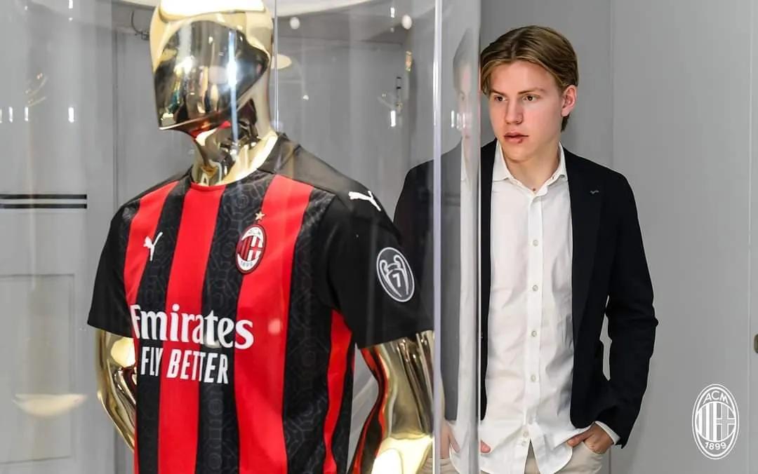 39岁伊布领跑射手榜,40岁伊布米兰夺冠数据