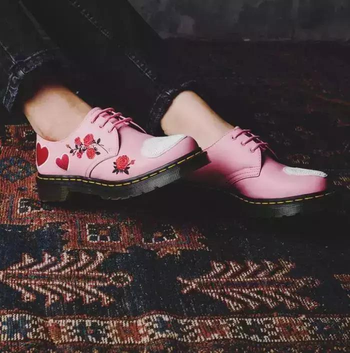 情人节穿搭提前准备起来,情人节最受欢迎的单品