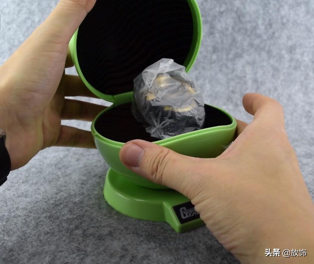 高达40周年卡西欧G-SHOCK联名腕表——报丧女妖款简单测评
