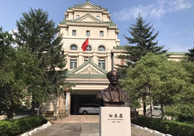 八一建军节回顾解放军发展历程,陆军军医大学历史沿革