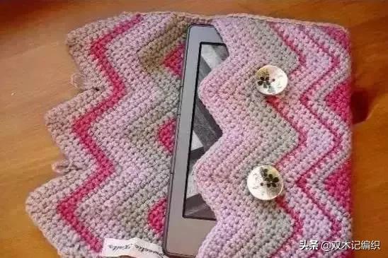 这些毛线针织零钱包，笔袋，手机袋，挎包美炸了