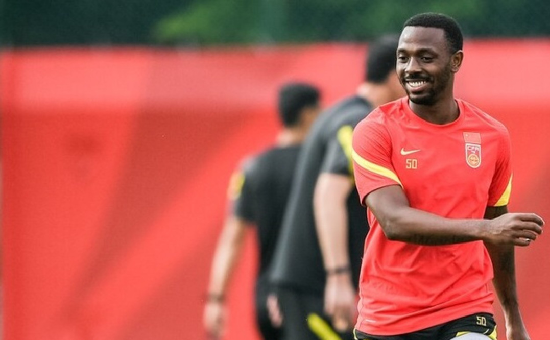 国足第4位归化国脚浮出水面,国足6名归化球员都有谁