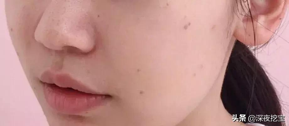 雅诗兰黛奶油肌粉底液,星钻光感奶油肌粉底液