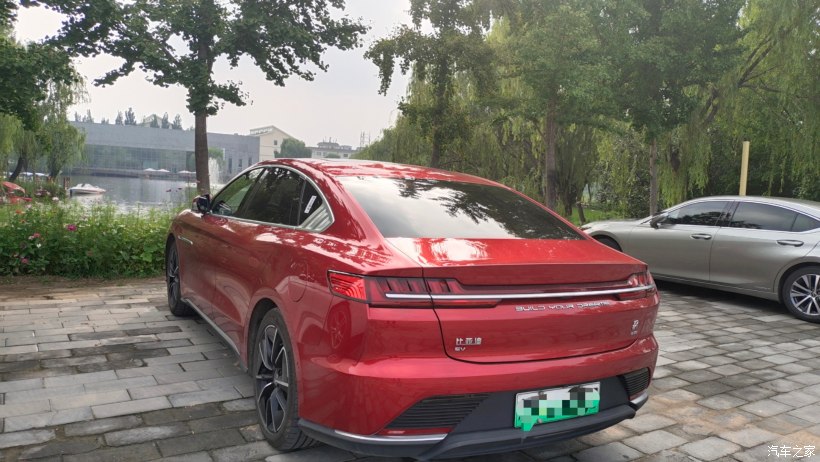 海淀区稻香湖景酒店,北京海淀稻香湖景酒店夜景