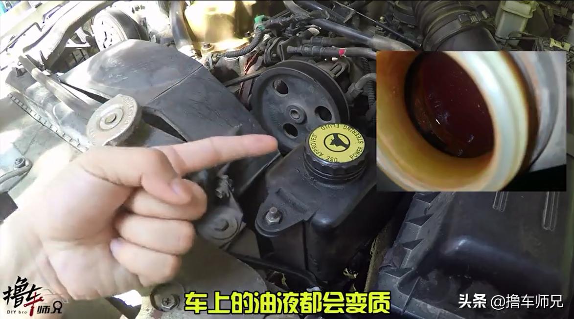 轮胎过减速带异响,过减速带车身有异响如何解决