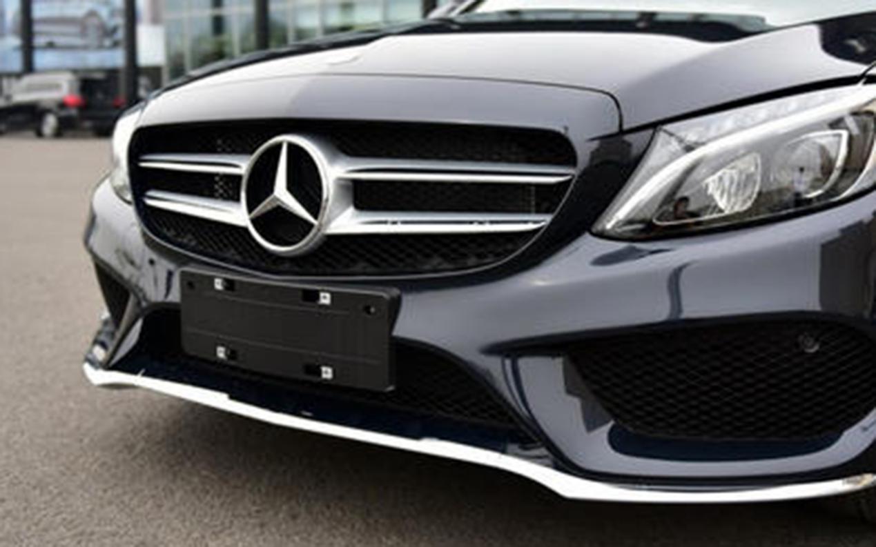 奔驰c级现在值得买吗还是等新款,奔驰c级能买到以前的老款吗