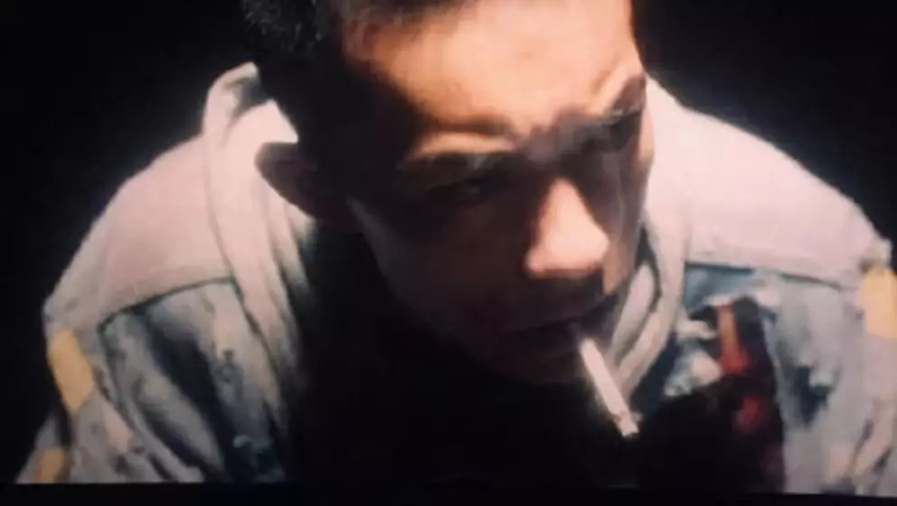 在外卖平台用暗语卖烟给孩子，你们良心不痛吗？