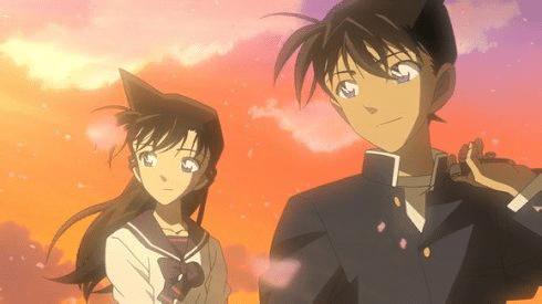 名侦探柯南柯南踢足球惊呆众人,名侦探柯南中的柯南足球服