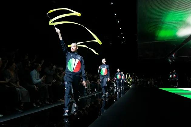 谁设计的奥运队服,奥运会战袍设计