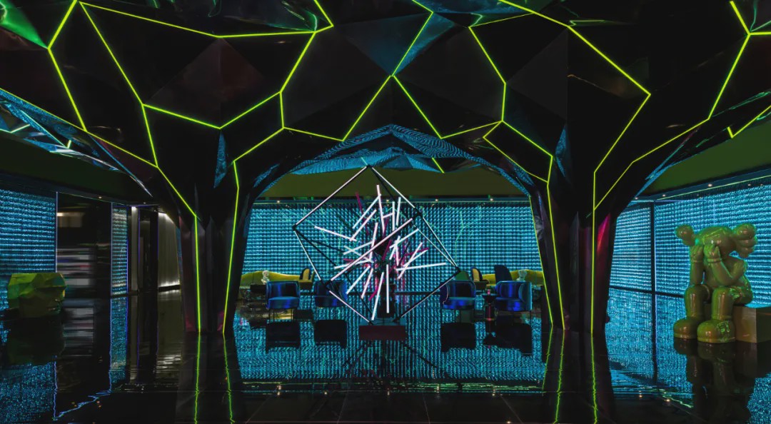 眉间是银河眼中有星辰是什么意思,眉间有银河眼中有星辰什么意思