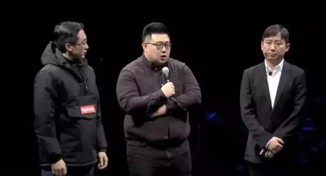 supreme和三星,三星山寨手机和正品有什么区别
