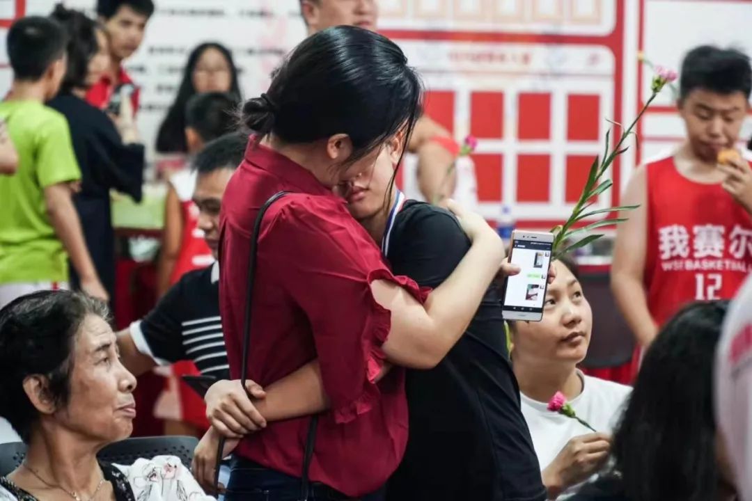 在球场上，无畏严寒|2020年我赛尔冬季封闭特训营招生启动