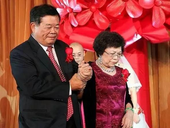 黄光裕突传“大料”！原来，这才是他背后最硬的“靠山”