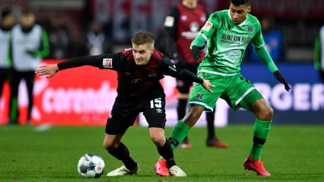 德国职业足球史上最大危机：恐损失7亿+1/4俱乐部破产