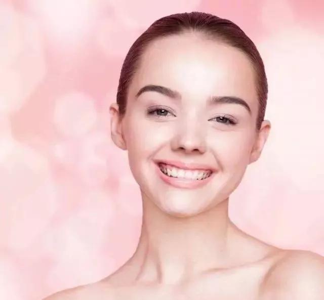 维生素E加它涂脸，坚持一周皮肤光滑细腻又白皙，效果超好