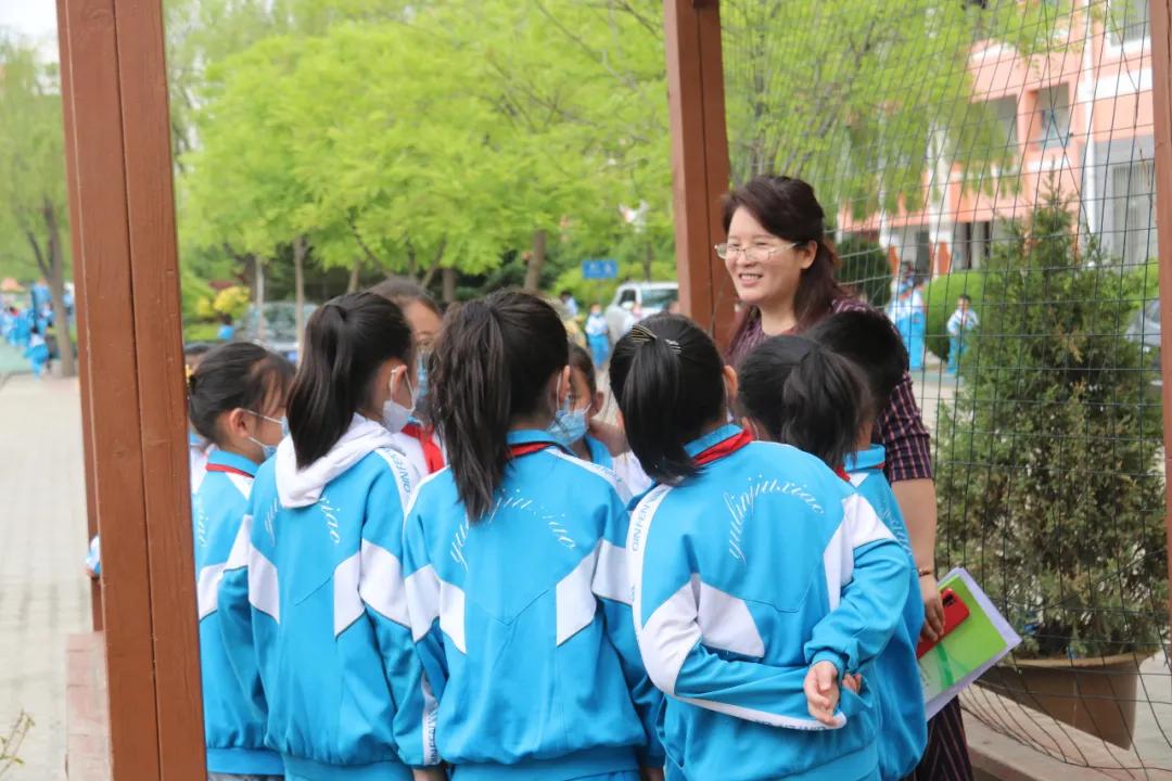 榆林第九小学王校长,榆林市九小校长王莹