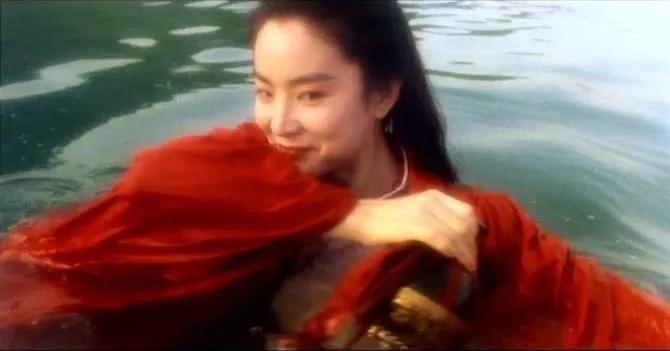 香港前世今生的真实故事,香港电影前世造的孽今世遭报应